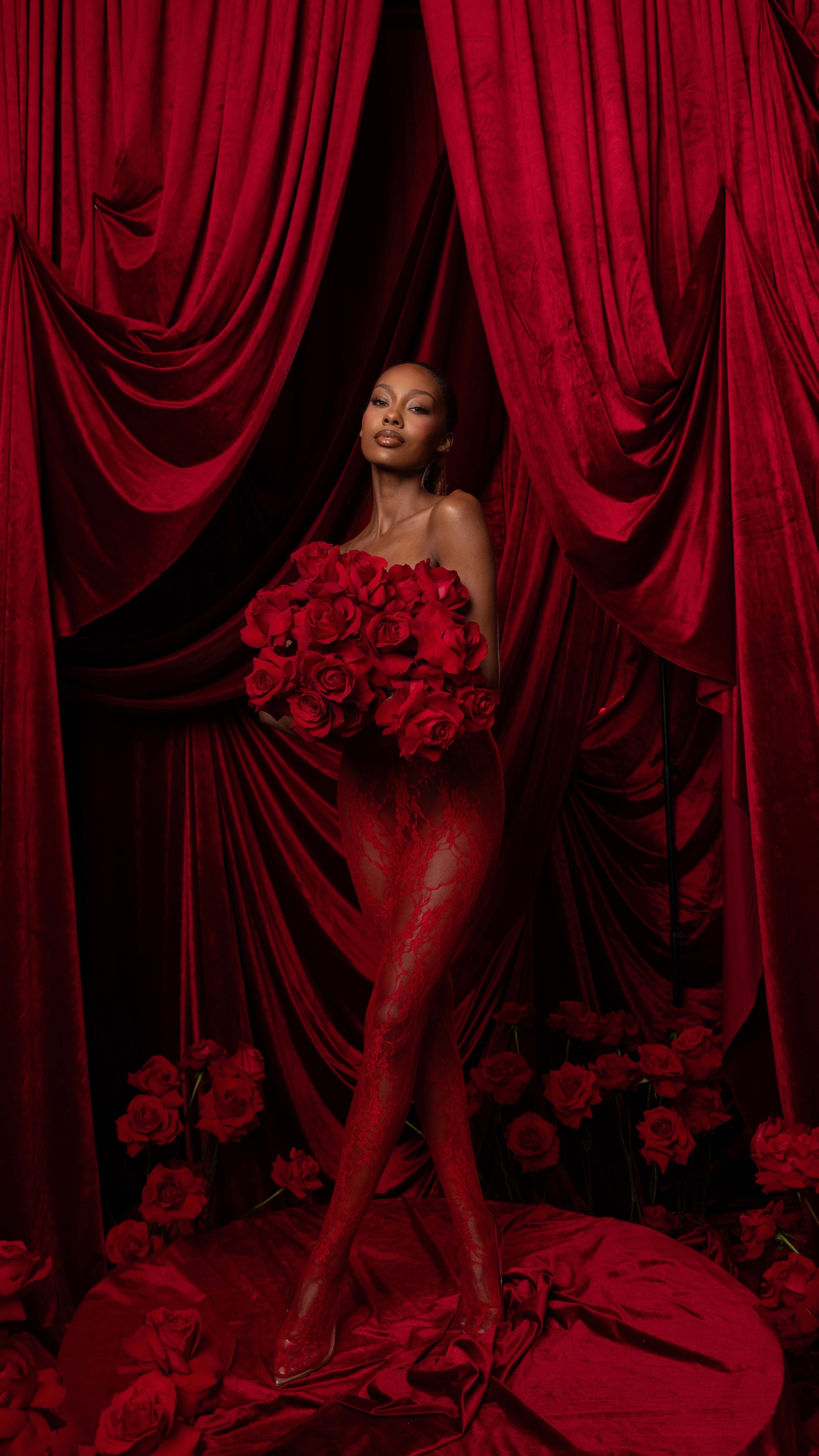 ‘Senses’ Leggings in Red