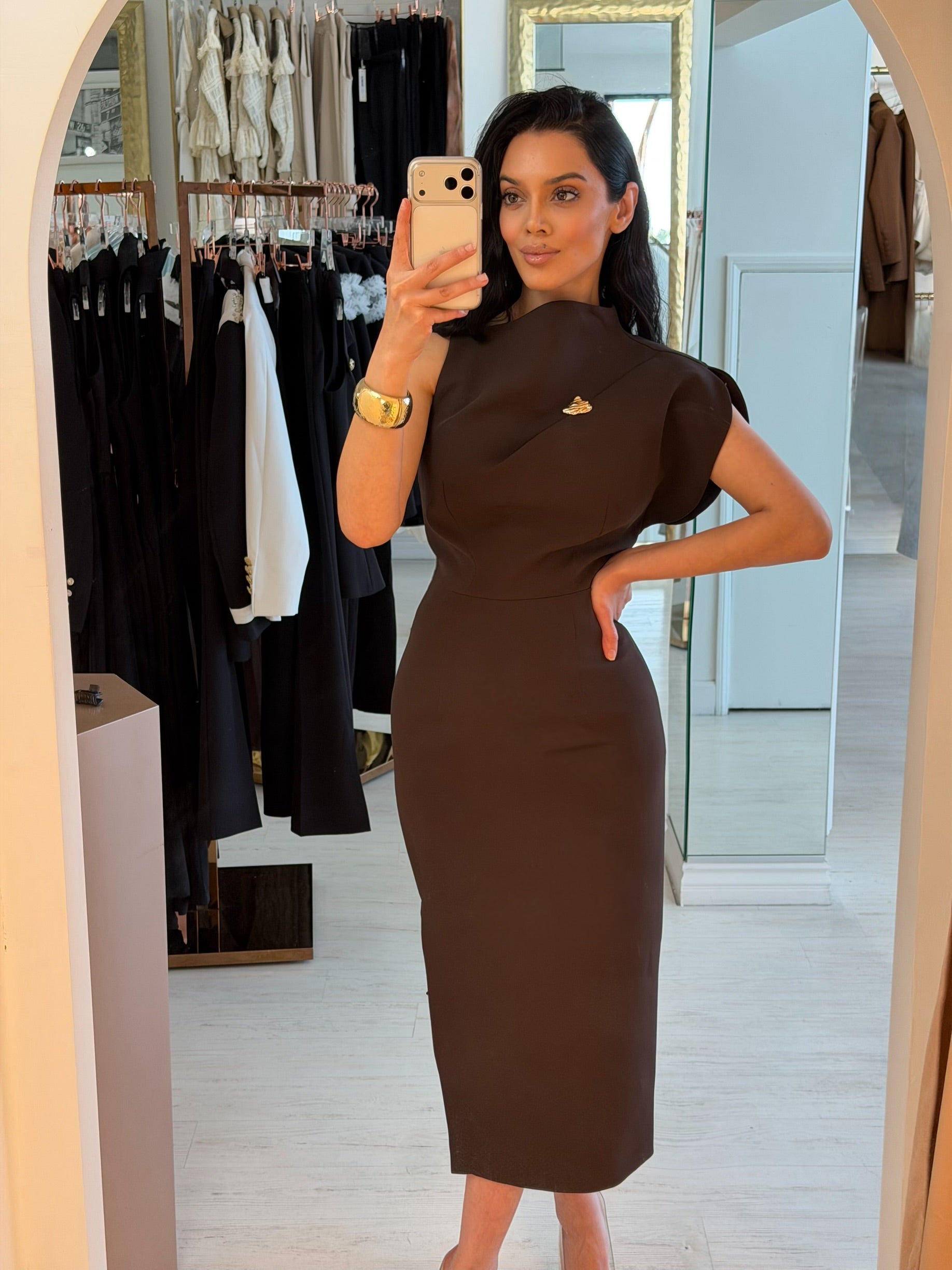 “Abby” crepe dress in brown