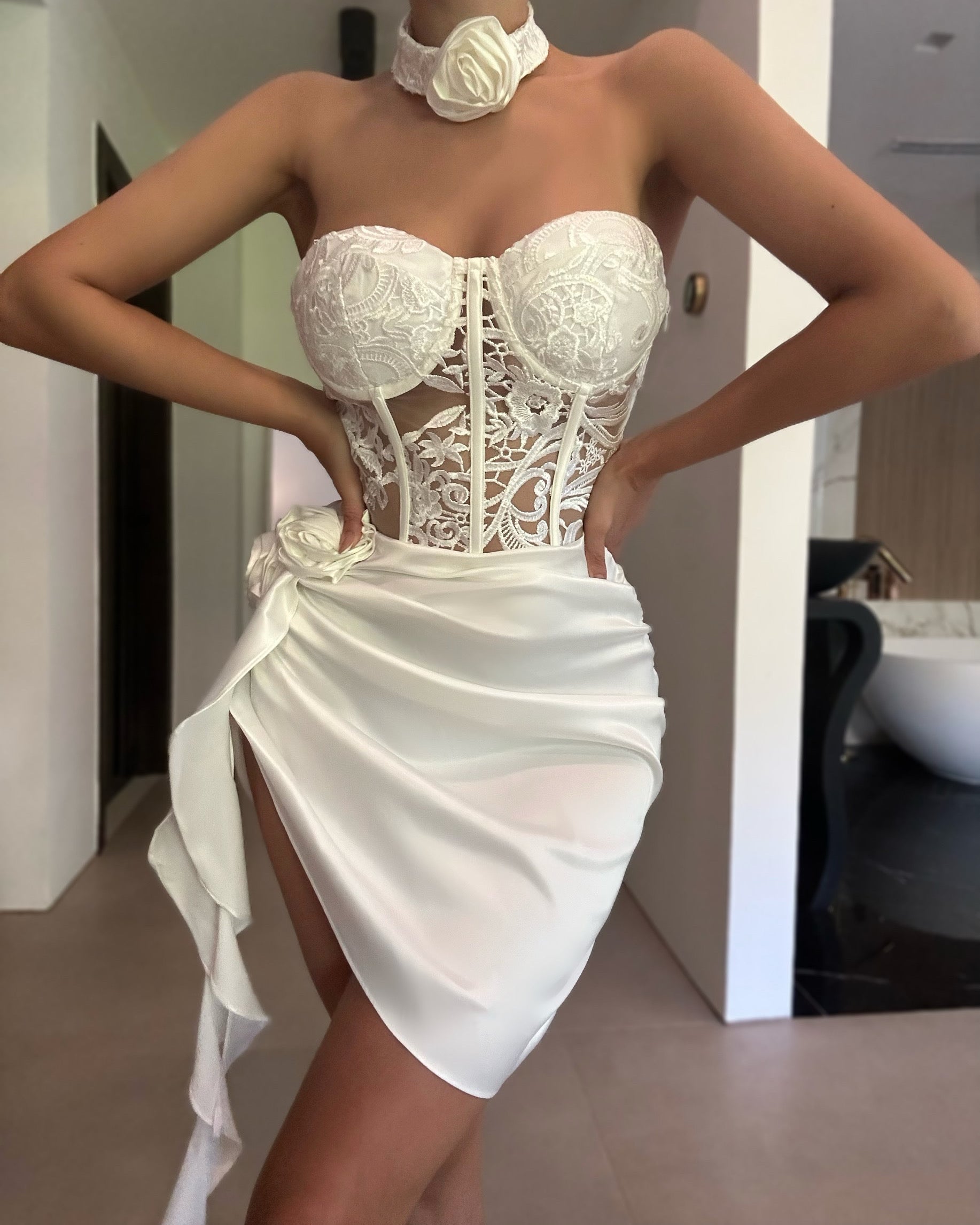 'Samantha' dress in white