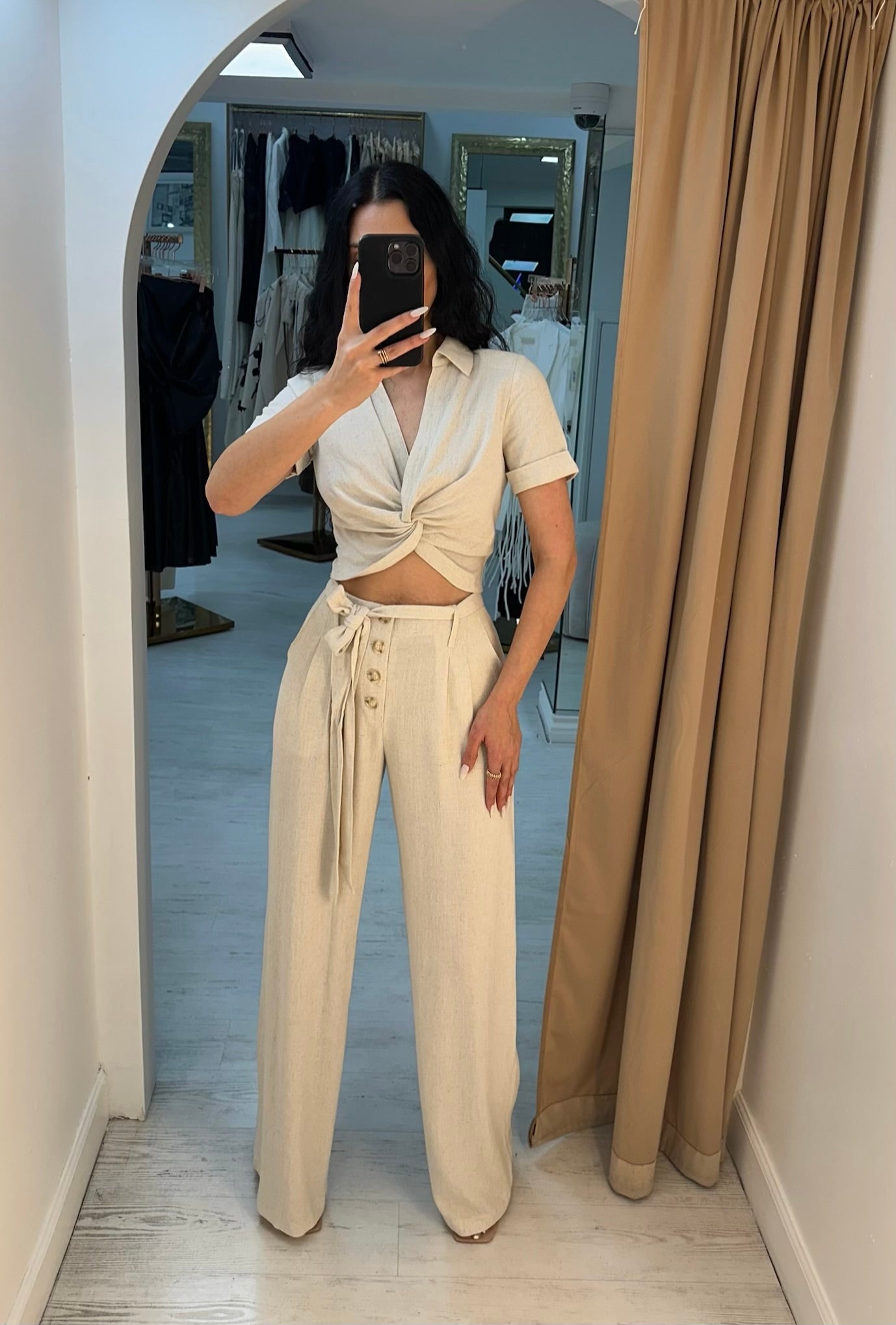 “Mia” set