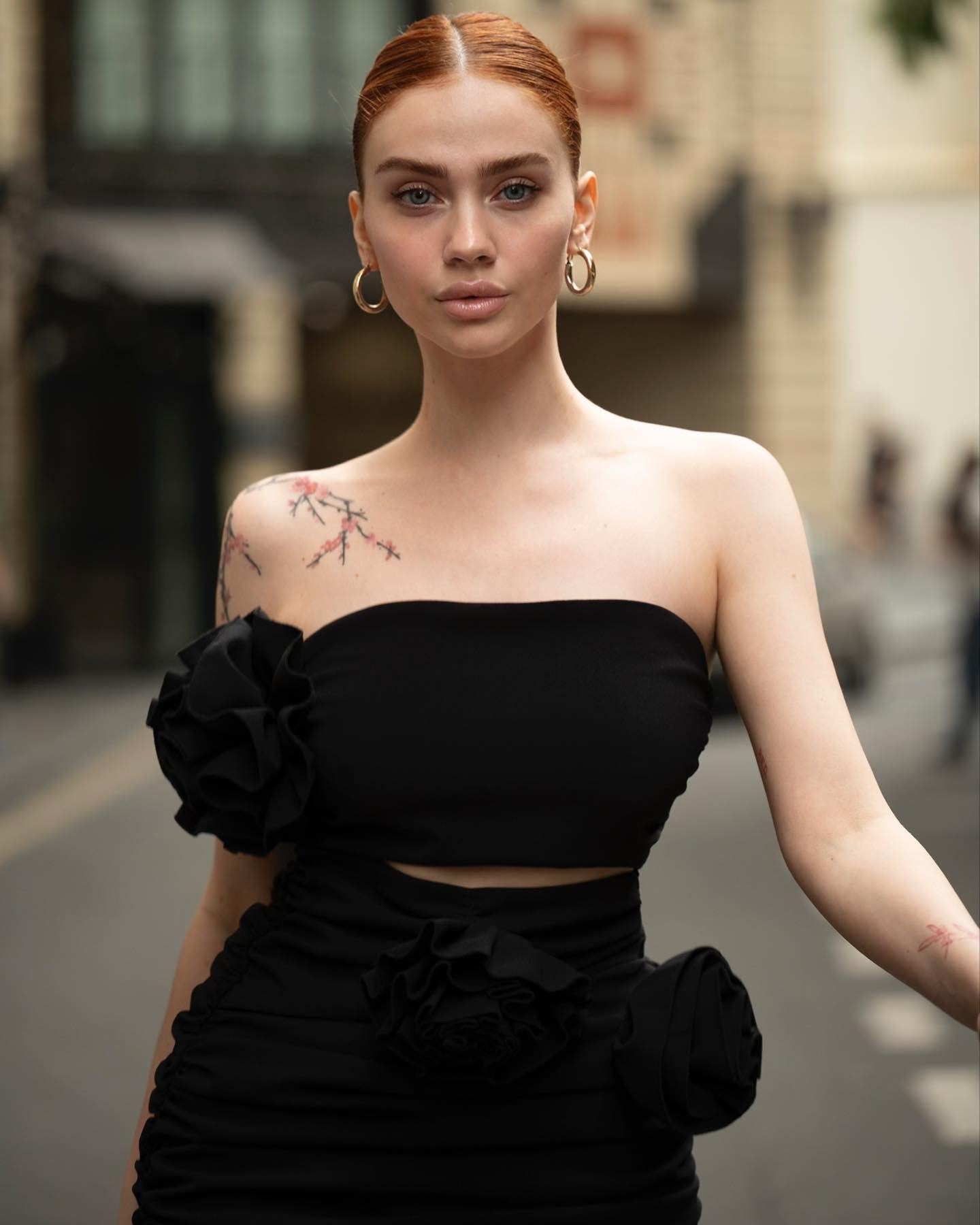'La vie en Rose' Dress in Black