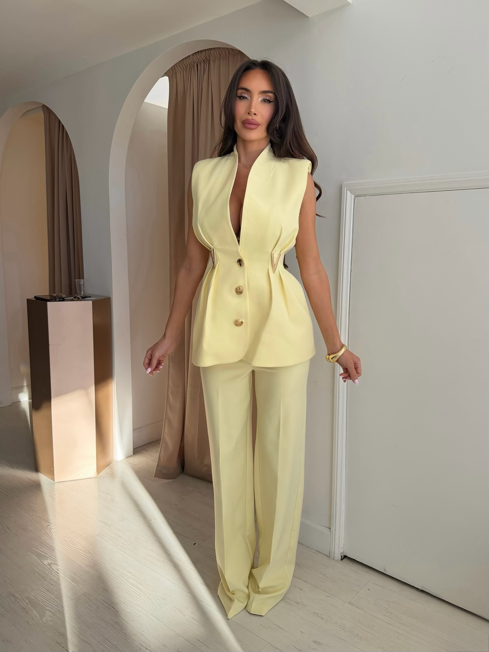 “Camilla” set