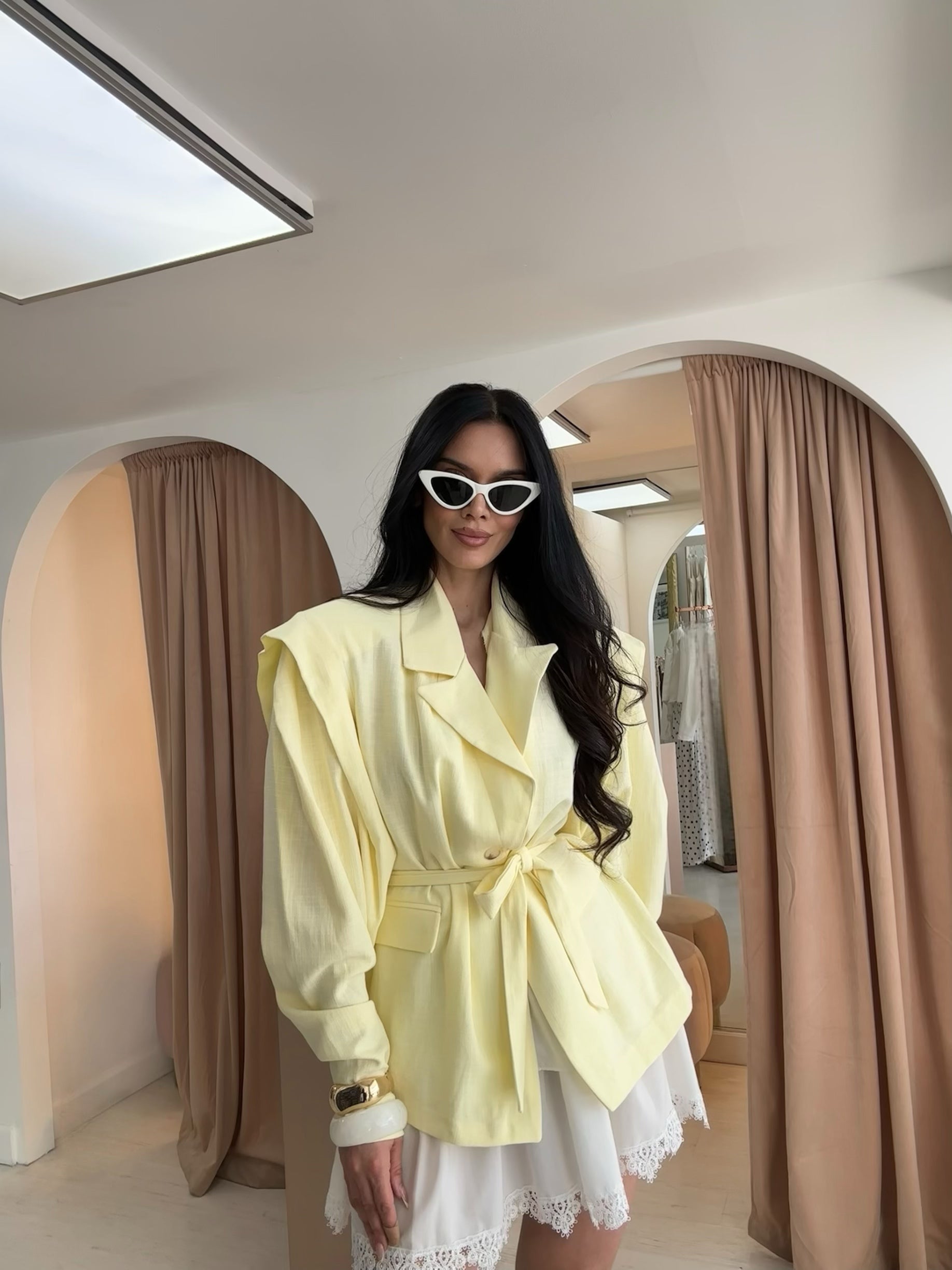 “Jaqueline” oversized linen blazer
