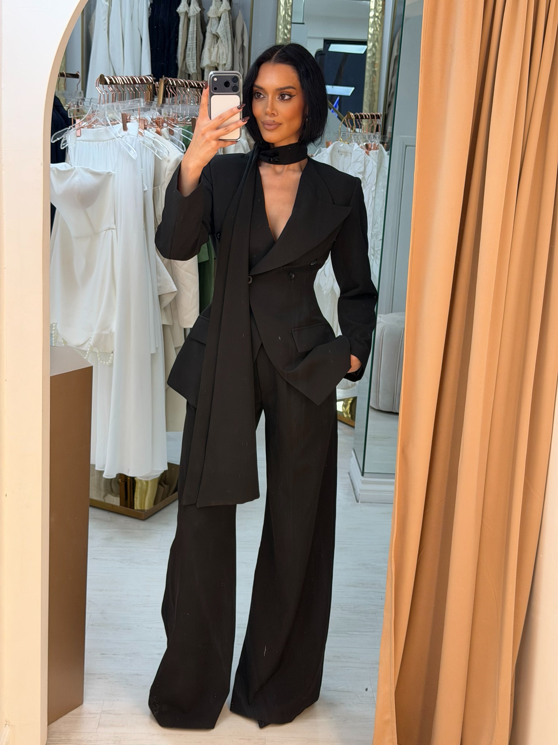 “Glare” 3 piece set in black