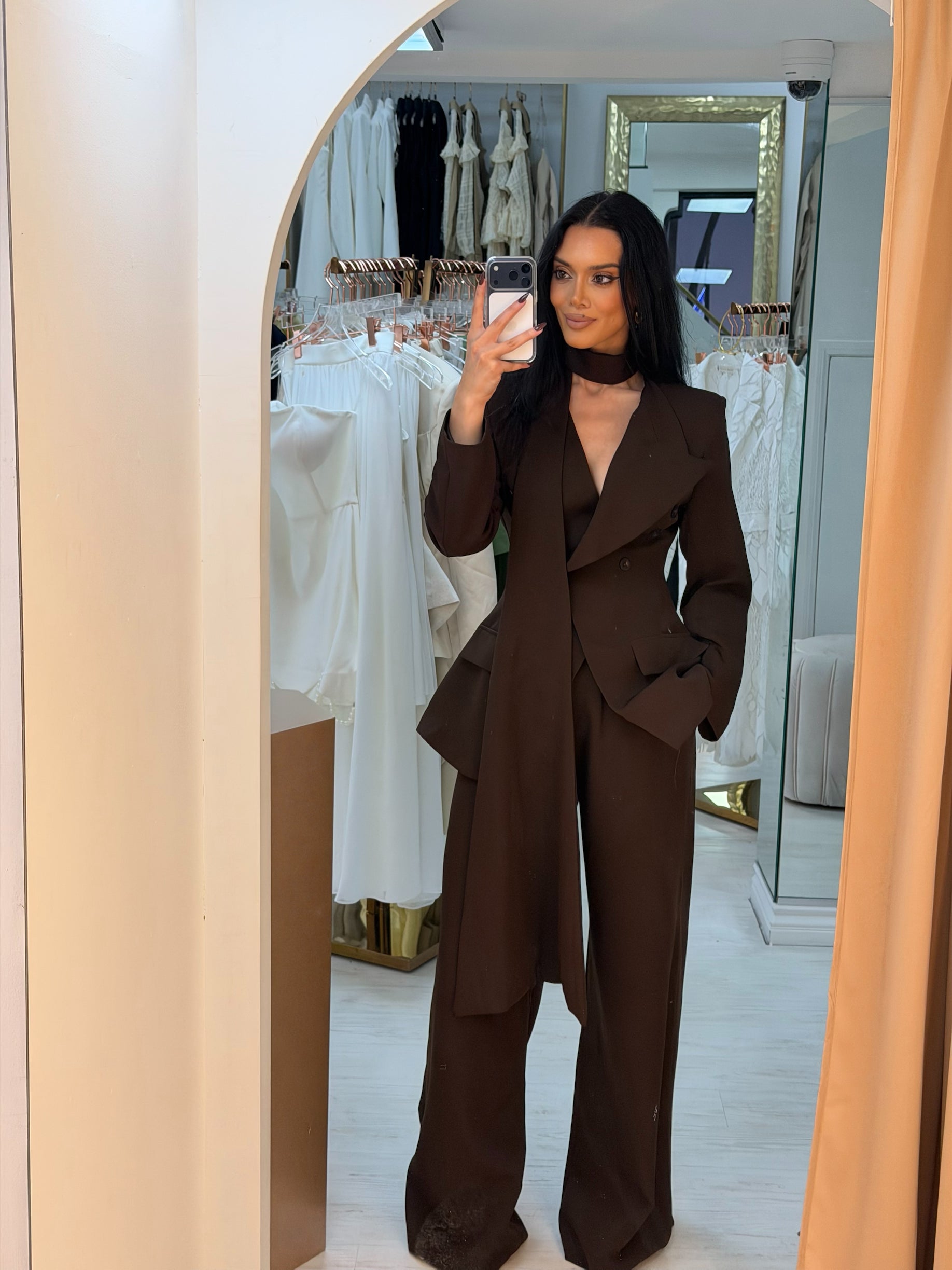 “Glare” 3 piece set in brown