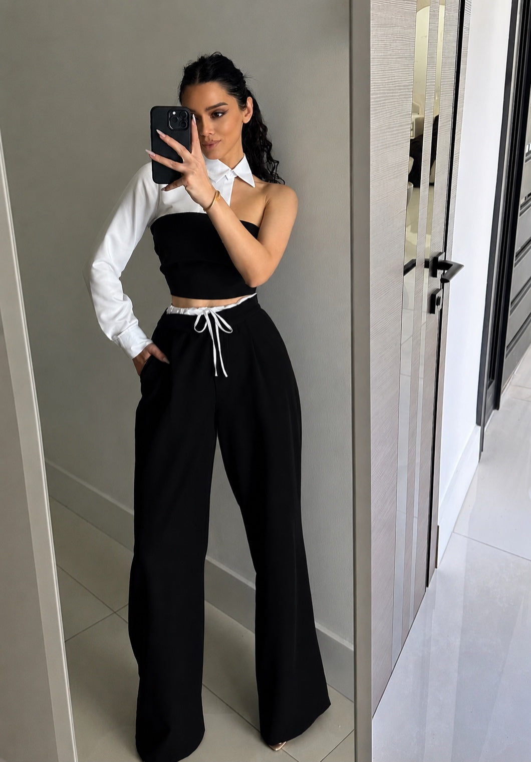 “Semi-Business” 2 piece set in black