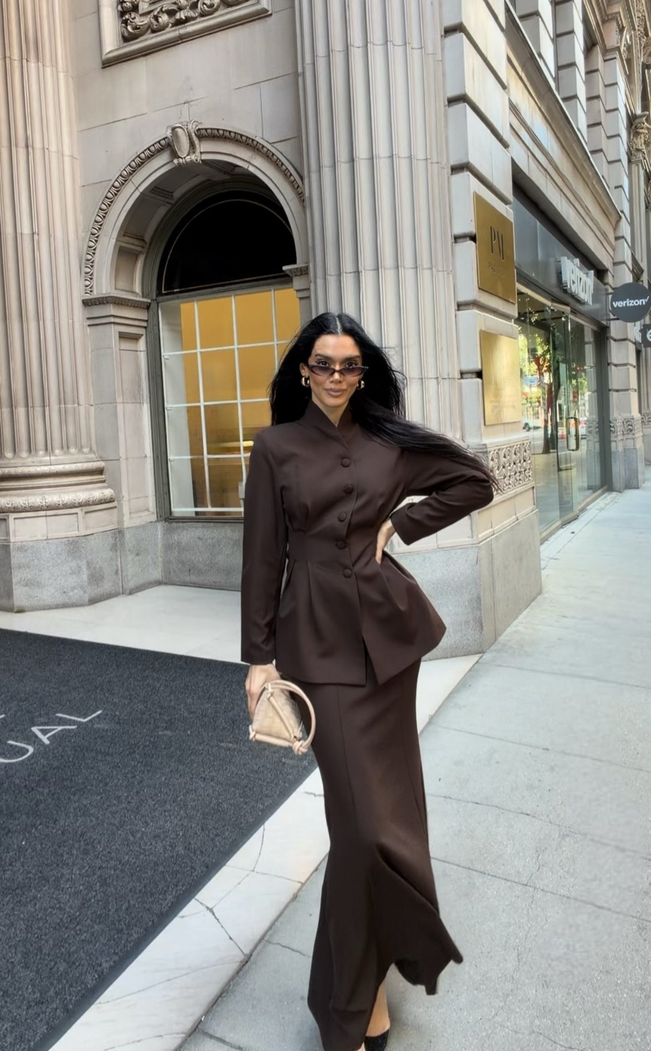 “Jaqueline” 2 piece set in brown